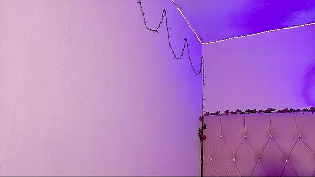 manumeow1 online show from 02.19.26