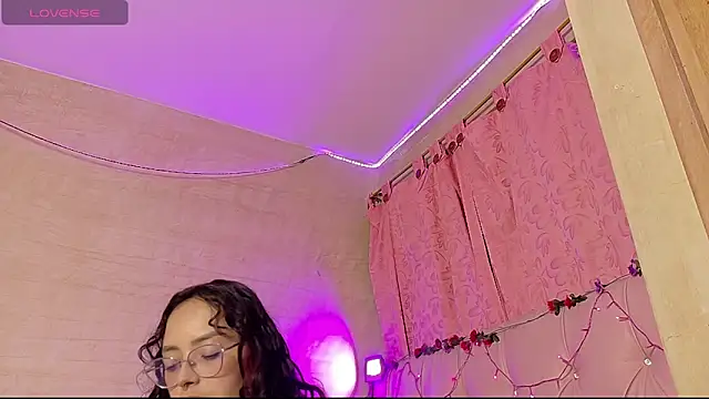 manumeow1 online show from 05.22.26