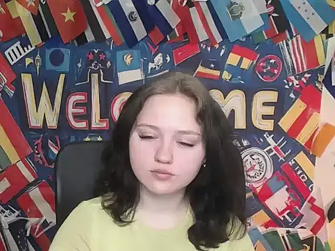 LadyAlice  online show from 04.25.26