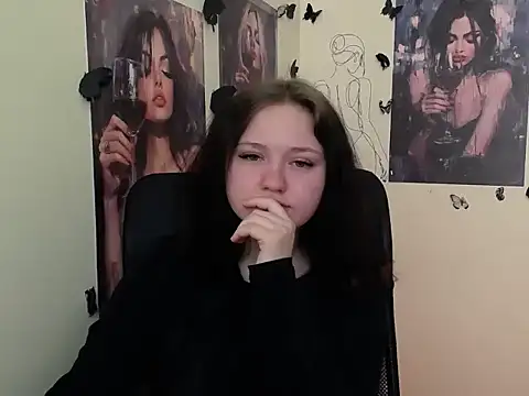 LadyAlice  online show from 04.27.26