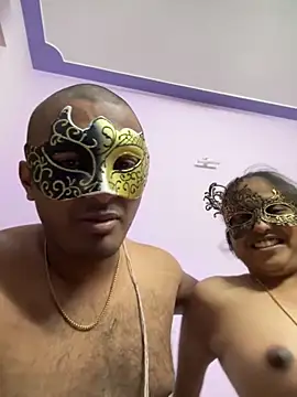 VVcouple online show from 11.23.25