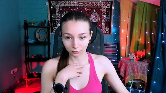 Snapshot of JulieDaniel chatting on 02.09.26 JulieDaniel online show from 02.09.26