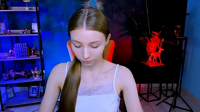 JulieDaniel online show from 07.06.26