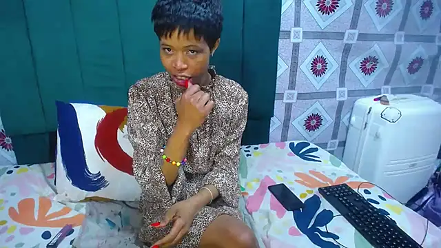 SexyChantyBabe25 online show from 07.16.26