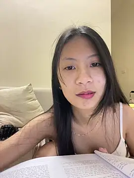 Lil-Gi online show from 11.14.25