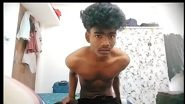 Snapshot of Rahulisagoodguy chatting on 09.14.25 Rahulisagoodguy online show from 09.14.25