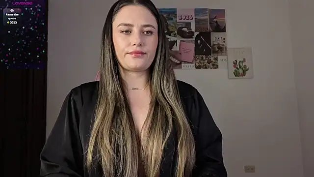 Veronika  Winslow  online show from 06.03.26