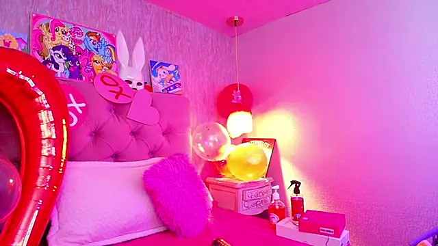 laurenelove online show from 02.13.26