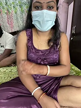 Lovlycouple1 online show from 02.23.26