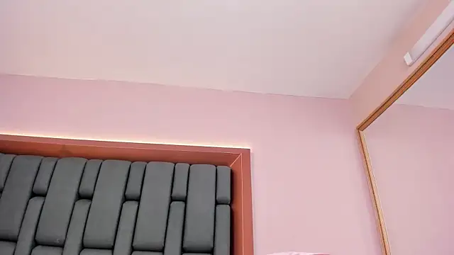 LisaMendez online show from 11.12.25