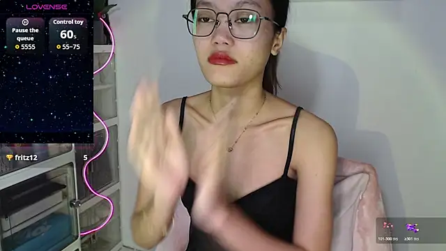 skinny gracie online show from 04.07.26