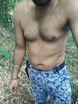 Snapshot of Aeroxx chatting on 09.17.25 Aeroxx online show from 09.17.25