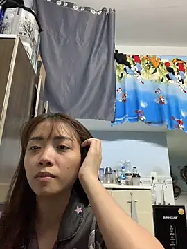 Snapshot of Minee1202 chatting on 03.13.26 Minee1202 online show from 03.13.26