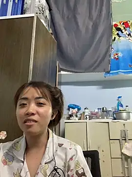 Snapshot of Minee1202 chatting on 03.19.26 Minee1202 online show from 03.19.26