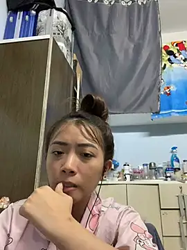 Snapshot of Minee1202 chatting on 03.20.26 Minee1202 online show from 03.20.26