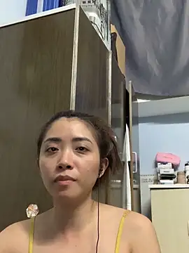 Snapshot of Minee1202 chatting on 03.24.26 Minee1202 online show from 03.24.26