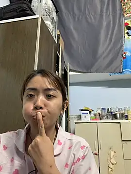 Snapshot of Minee1202 chatting on 04.02.26 Minee1202 online show from 04.02.26