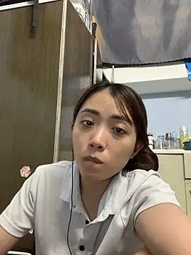 Snapshot of Minee1202 chatting on 04.09.26 Minee1202 online show from 04.09.26