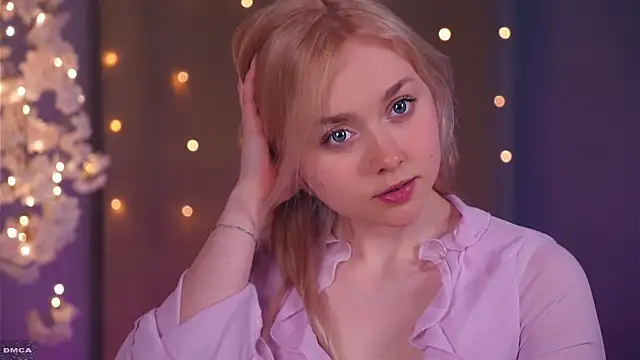 Snapshot of AccaCroyle chatting on 01.10.26 AccaCroyle online show from 01.10.26