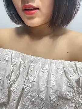 Snapshot of Xuka119 chatting on 09.13.25 Xuka119 online show from 09.13.25