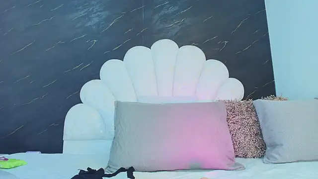 Roxana gomez online show from 05.06.26
