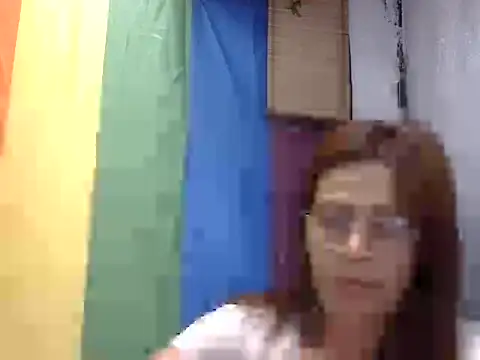 juicycum069 online show from 05.10.26