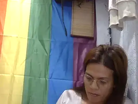 juicycum069 online show from 05.31.26