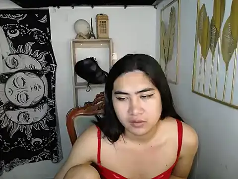 MADONA HILTON online show from 07.01.26