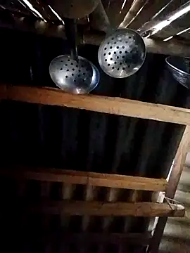 Snapshot of Mamapm20 chatting on 10.03.25 Mamapm20 online show from 10.03.25