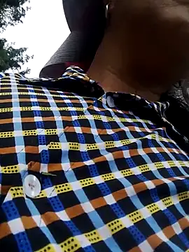 Snapshot of Mamapm20 chatting on 10.06.25 Mamapm20 online show from 10.06.25