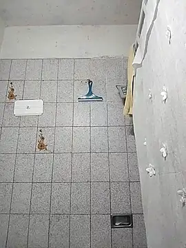 Snapshot of Auroraluna_- chatting on 12.20.25 Auroraluna - online show from 12.20.25