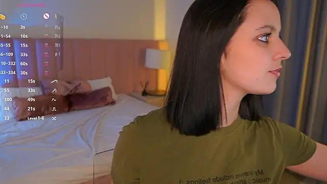 LilLisa online show from 04.17.26