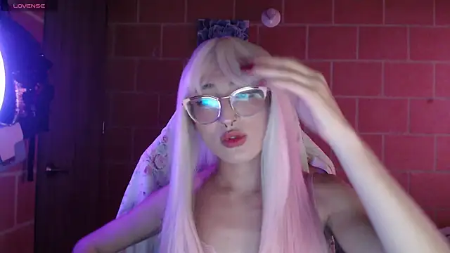 Andrea camilaaa online show from 04.29.26