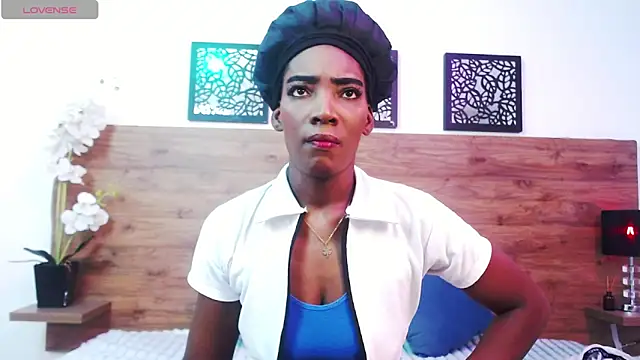 AlexandraCambell online show from 02.05.26