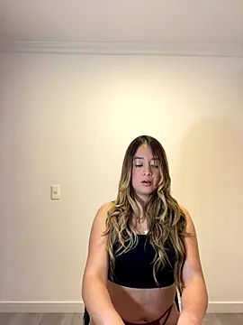 Zara Ross online show from 11.18.25