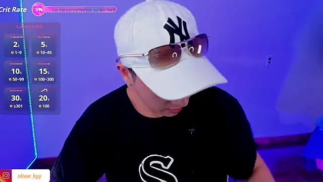 Snapshot of Casper___kyy chatting on 10.02.25 Casper   kyy online show from 10.02.25