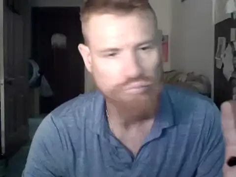 Snapshot of Wildcardhawk chatting on 09.12.25 Wildcardhawk online show from 09.12.25