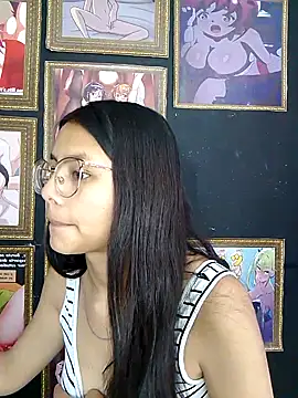 SofieLove 01 online show from 10.11.25