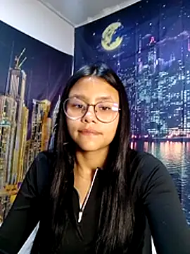 Snapshot of SofieLove_01 chatting on 02.26.26 SofieLove 01 online show from 02.26.26