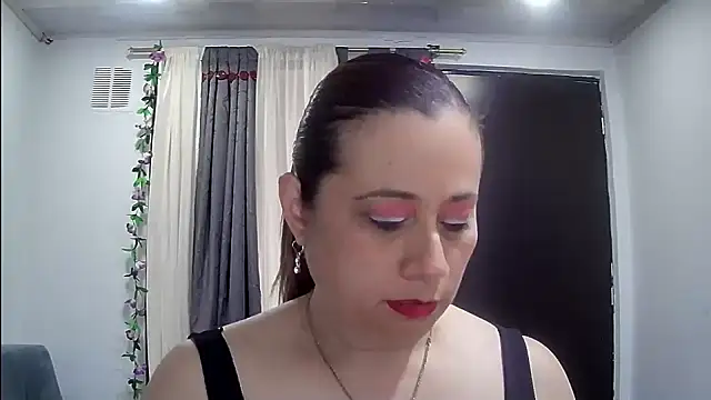 milagros latina75 online show from 11.09.25