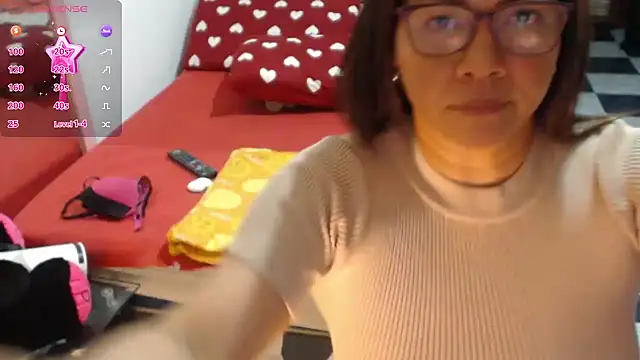 hiilarybrown online show from 02.25.26