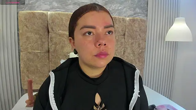 leilapons online show from 01.18.26