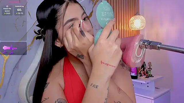 alissaowens  online show from 05.31.26