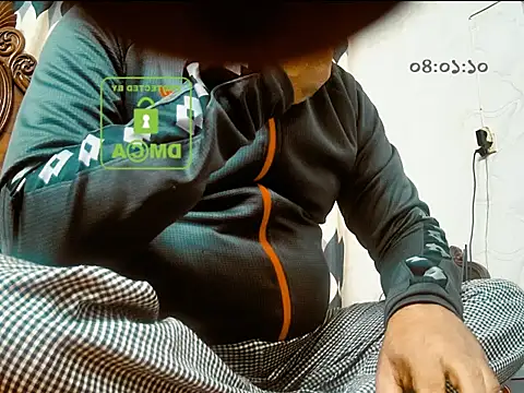 Snapshot of nurel019 chatting on 11.26.25 nurel019 online show from 11.26.25