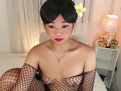 Malia cummer online show from 06.02.26