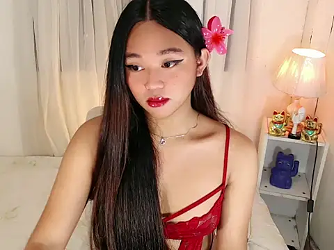 Malia cummer online show from 06.06.26