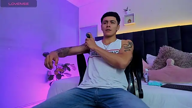 Leo santoro online show from 02.04.26