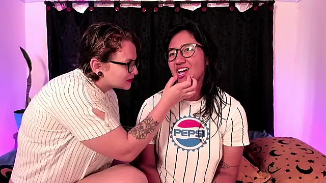 CrazyCakes  online show from 02.15.26