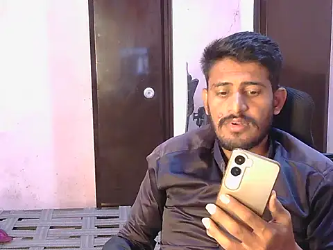 Snapshot of krishjaat43 chatting on 03.08.26 krishjaat43 online show from 03.08.26