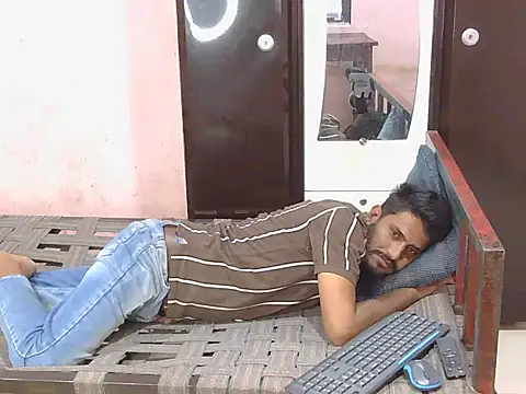 Snapshot of krishjaat43 chatting on 03.17.26 krishjaat43 online show from 03.17.26